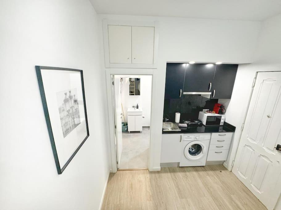 Apartment Minimalist With Mezzanine Lissabon